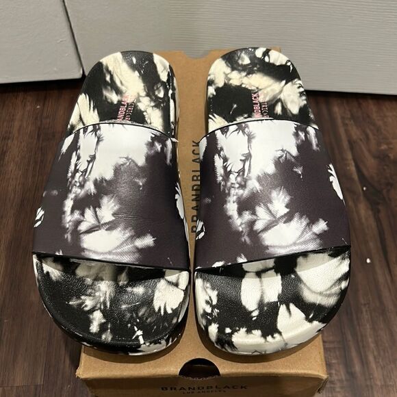 Electric & Rose Shoes - Brand Black LA/Electric & Rose Black & White Sandals, Size 7.5
